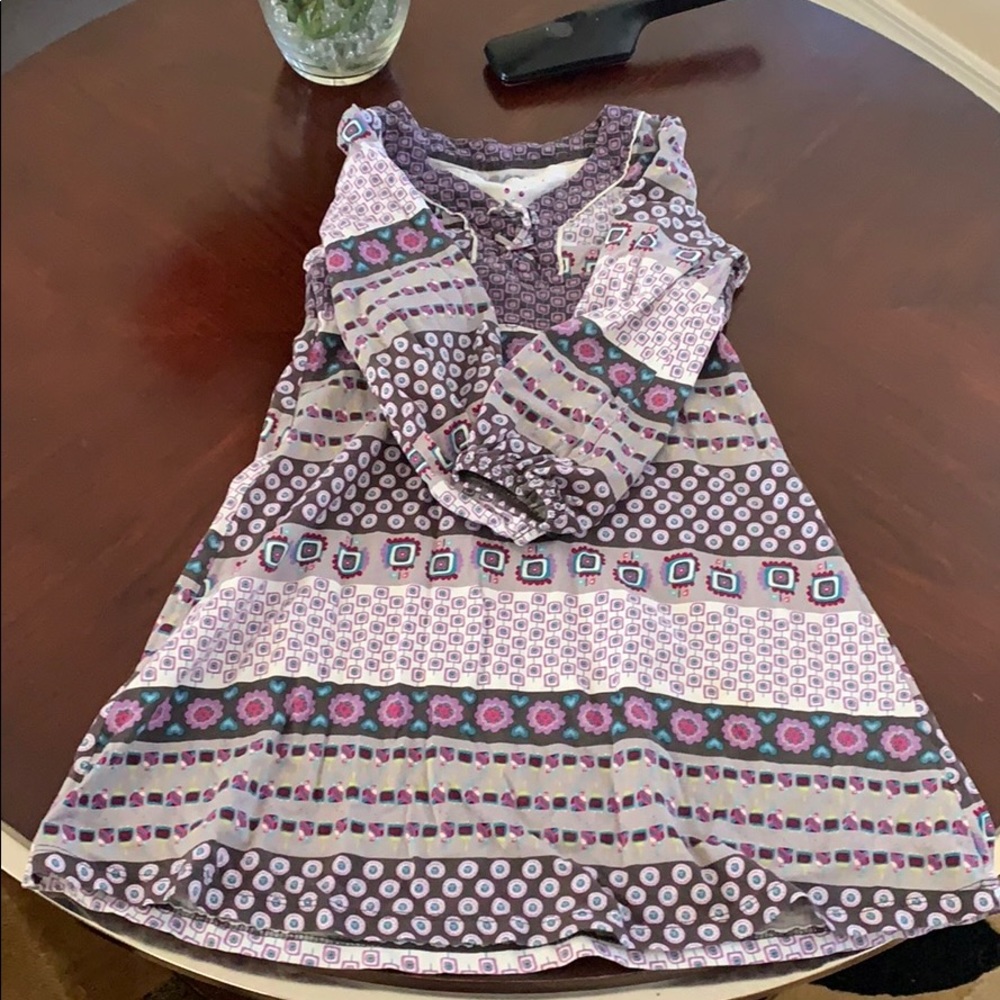 Girls dress